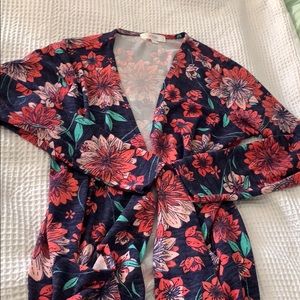 EUC Sarah duster by lularoe size large
